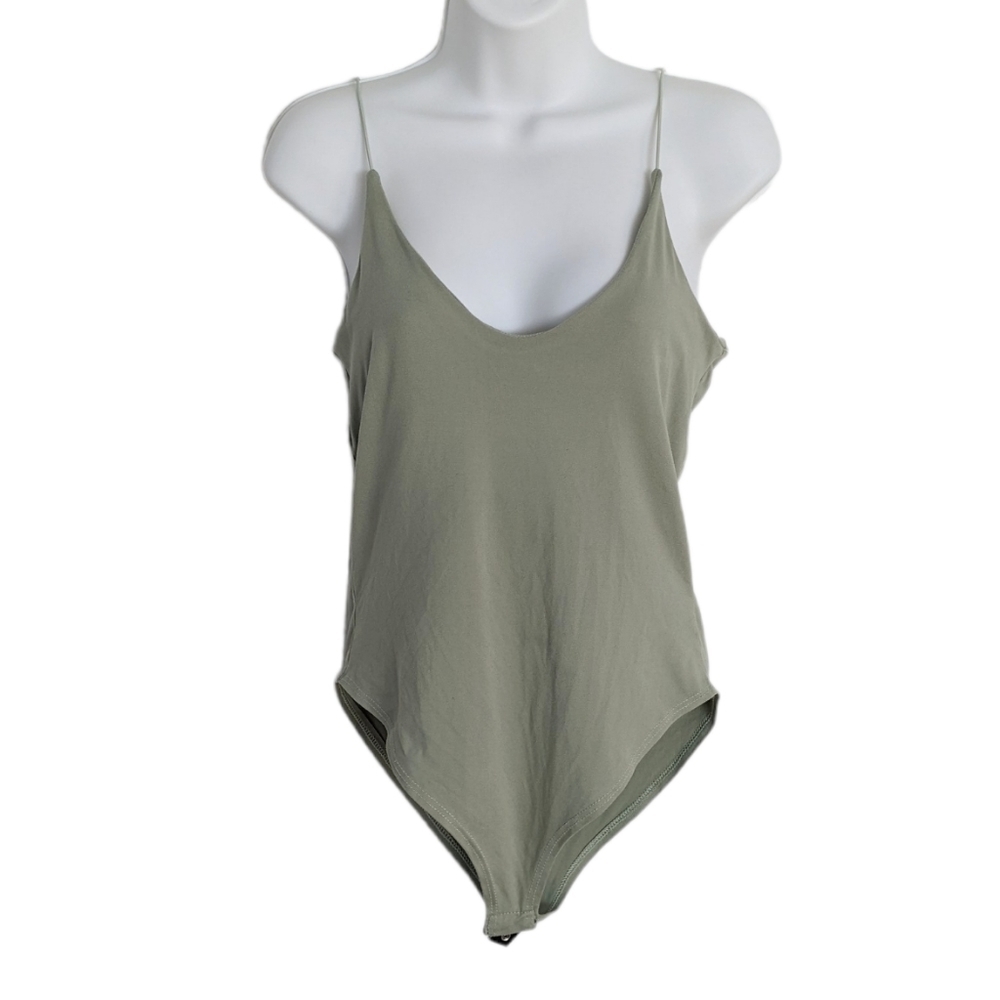 Gaze olive sage green bodysuit Small T2